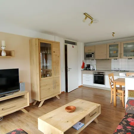 Apartament Lauritz-massmann-str 26, Etage1, Whg 1